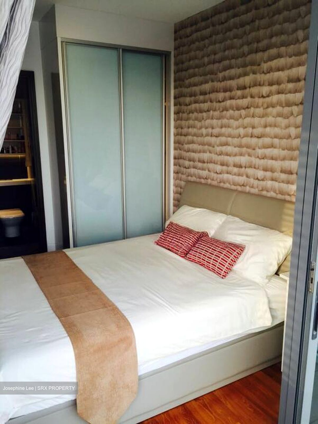 iSuites @ Palm (D19), Apartment #503719111